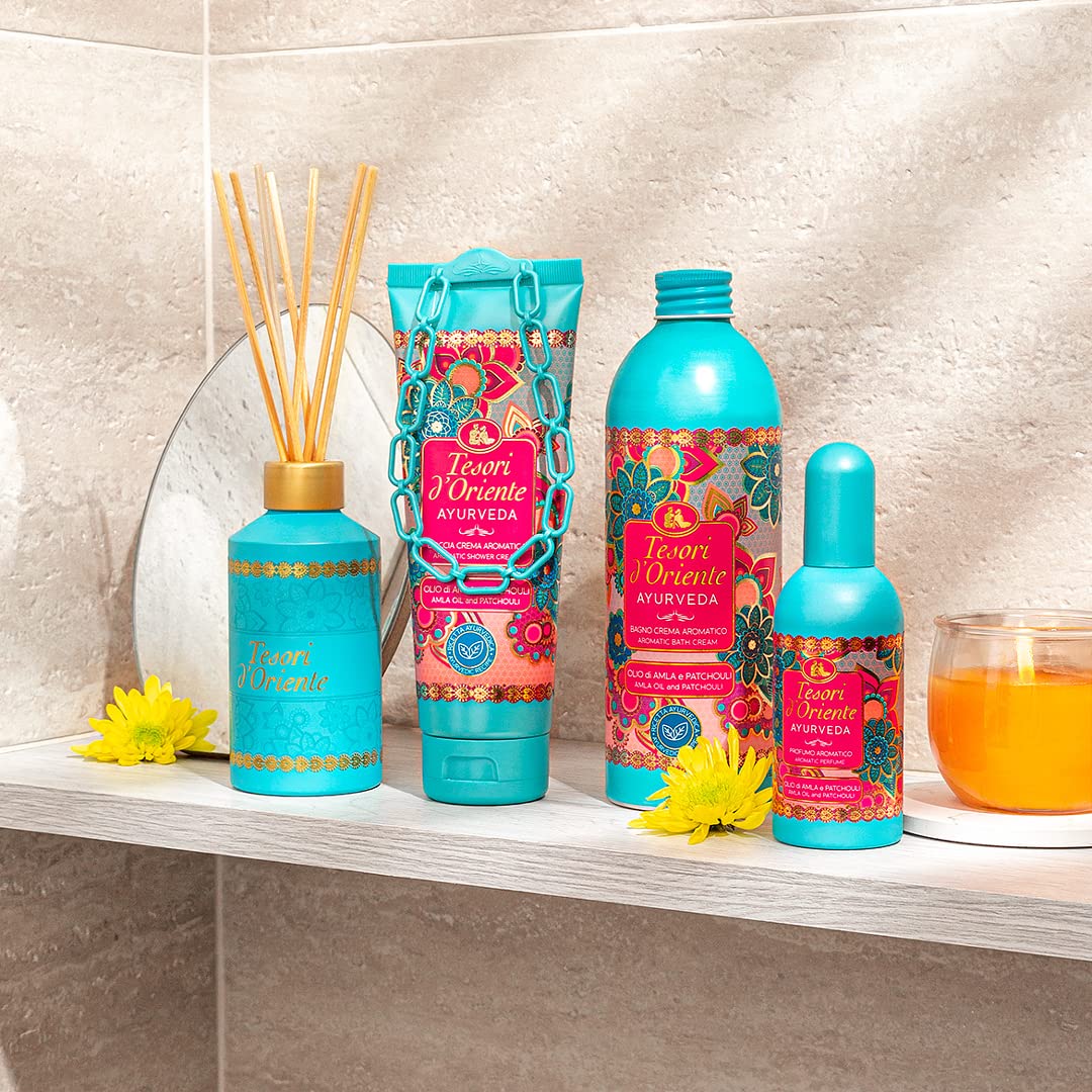 Sesame oil in Tesori d’Oriente bath nourishes the skin.