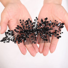 Teyglen wedding side hair comb crystal detail for elegant portraits
