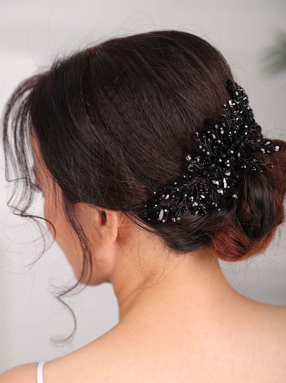 Teyglen black rhinestones hair comb for brides adds subtle sparkle