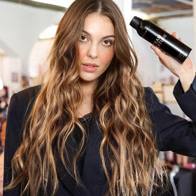 The Beachwaver Team Texture spray application nozzle for flexible texture