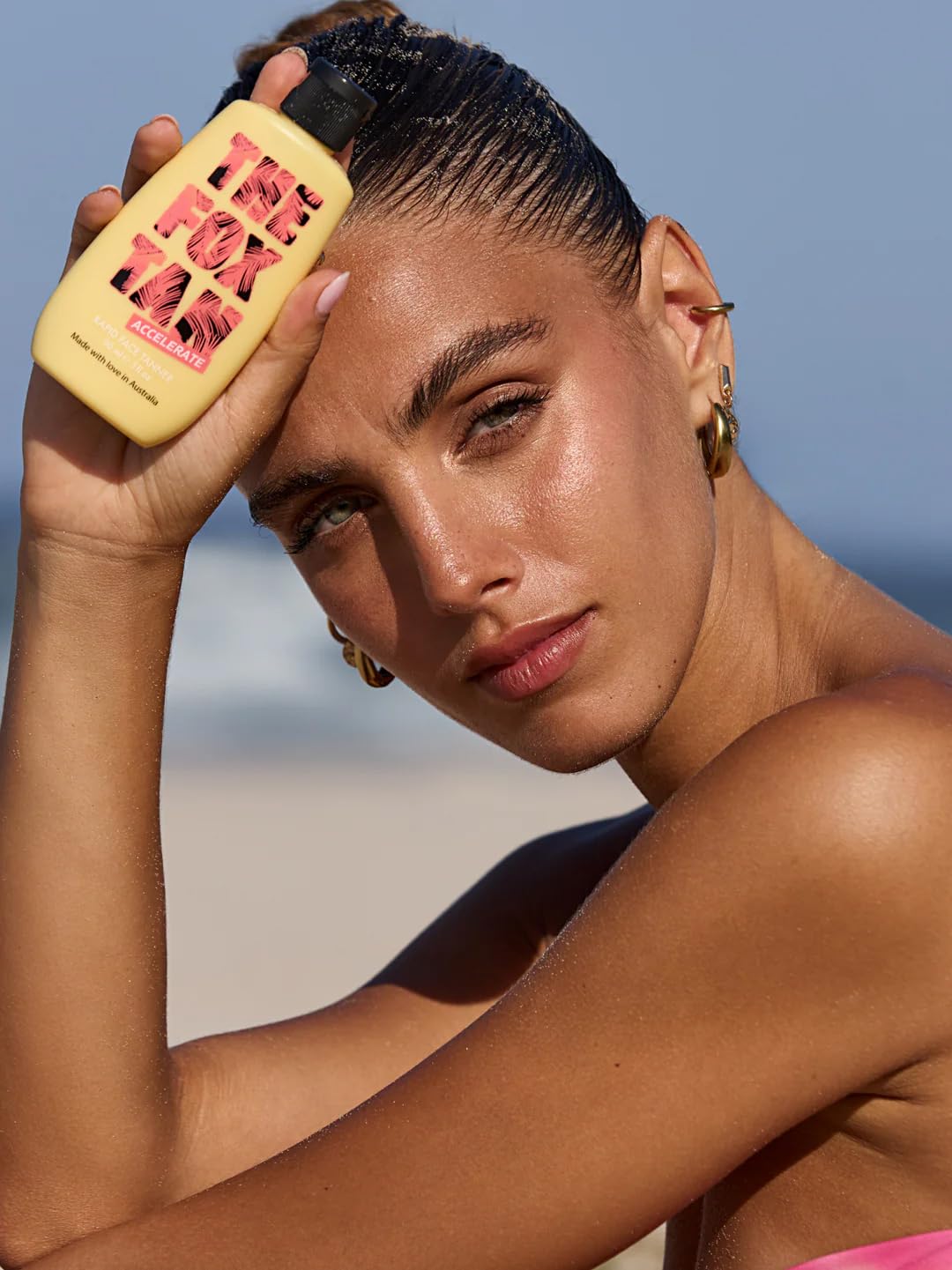 The Fox Tan Rapid Face Tanner highlights hyaluronic acid ingredient for smoother skin.