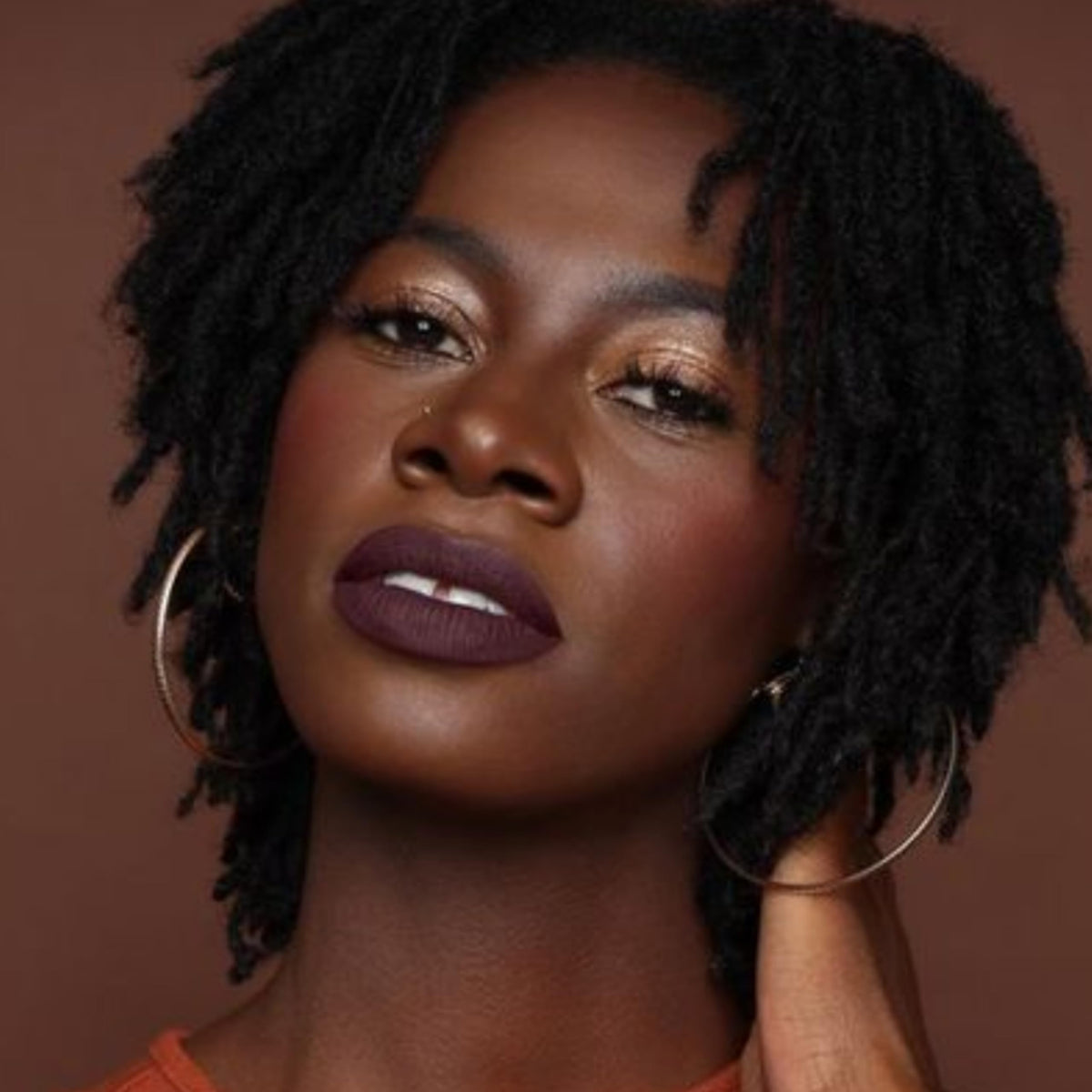 The Lip Bar Drama Queen packaging highlights vegan and cruelty-free credentials for ethical beauty.