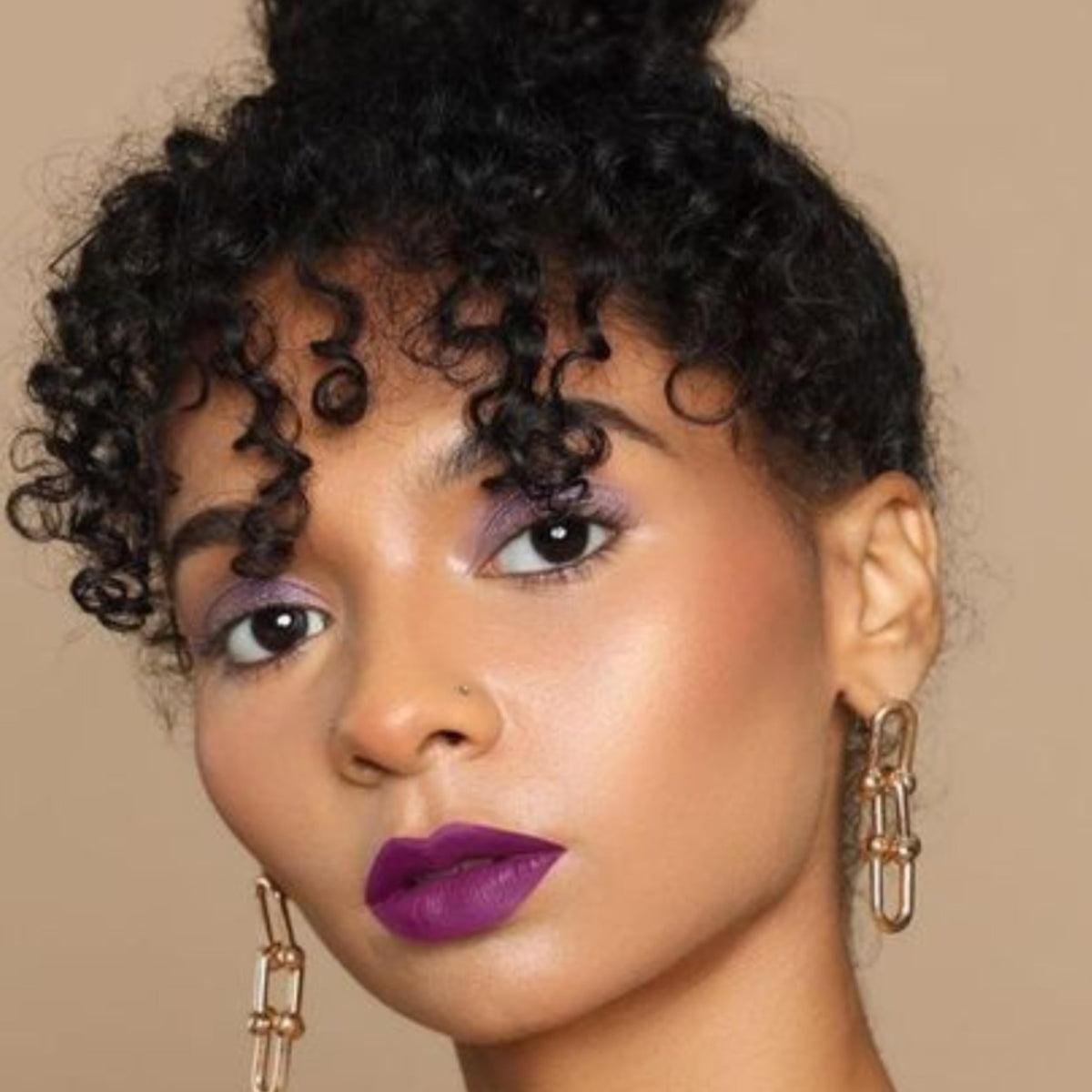The Lip Bar Prima Donna lip liner pairing defines edges for precise color.