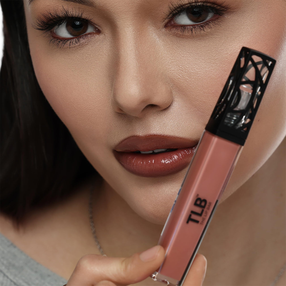 The Lip Bar Well-Read gloss offers a high shine and reflective glow