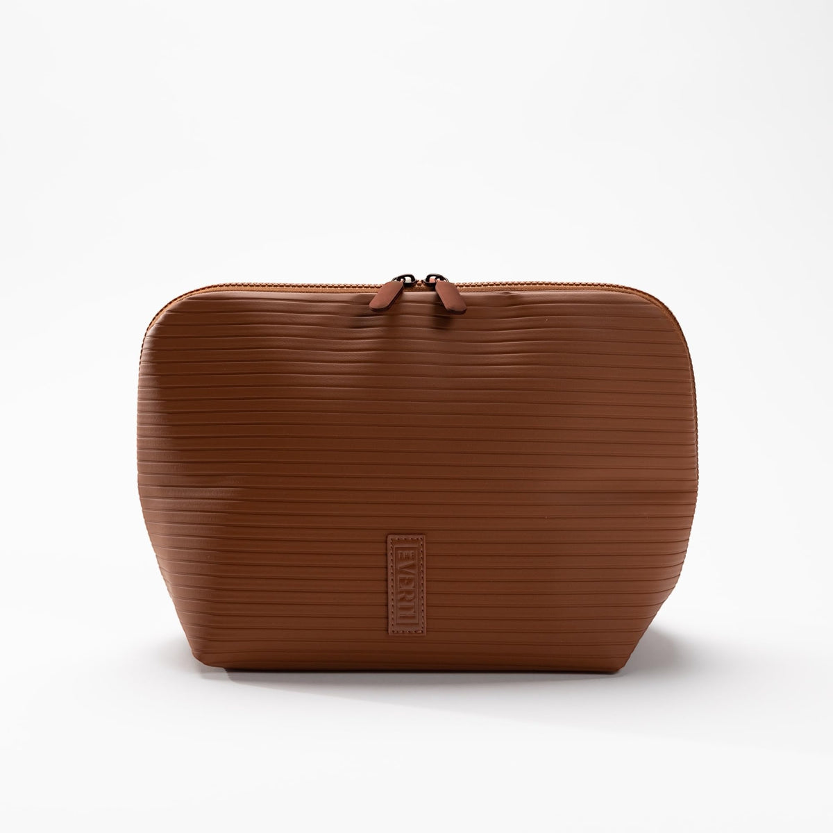 The Verti pocket layout illustrates customizable organization for daily routines.
