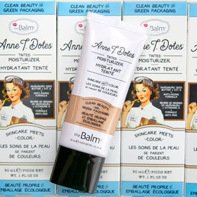 theBalm bio-retinol close-up highlights plant-based formula for subtle line-minimizing effects