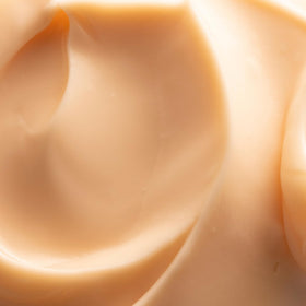 Three Ships Dream texture swatch reveals buttery cream ideal for smoothing.