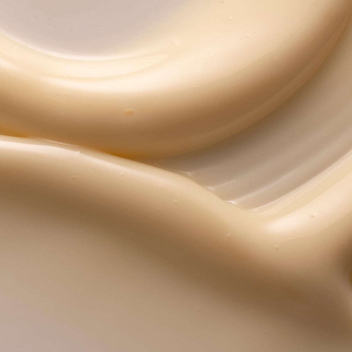 Close-up of Three Ships SkinHero texture, smooth and lightweight for quick absorption.
