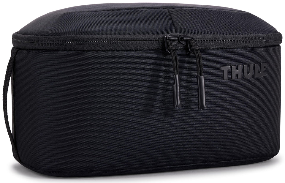 Thule Subterra 2 toiletry bag front view for compact travel organization