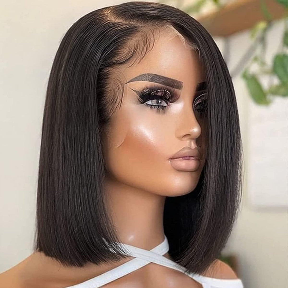 Thusiae Bob Wig lace frontal close-up with seamless skin-tone blend
