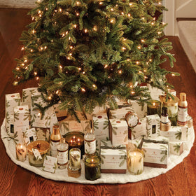 Thymes Frasier Fir hand wash features hydrating emollients for soft skin