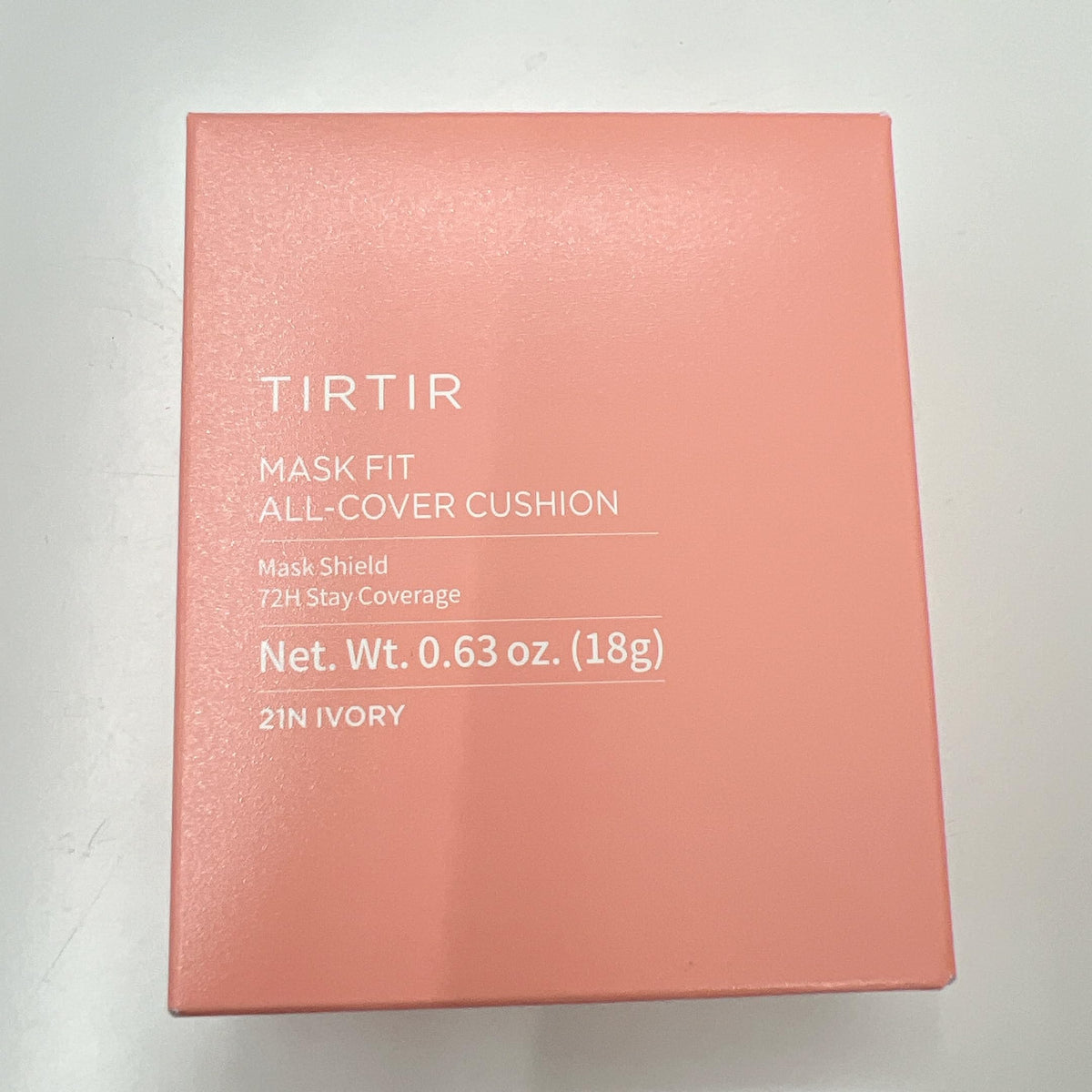 TIRTIR Velvet matte finish for a refined, lightweight look.