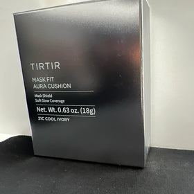 Dry or combination skin benefit from TIRTIR cushion's lightweight coverage