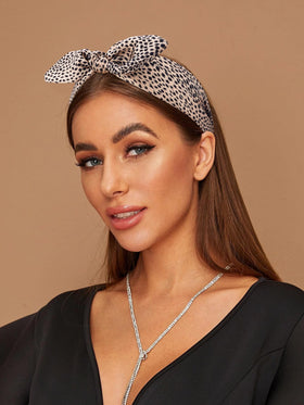 TOBATOBA elastic-fit headband stays secure all day