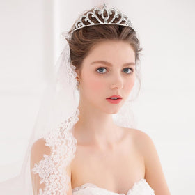 TOBATOBA royal-inspired tiaras with intricate bling design