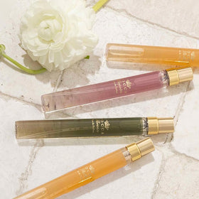TOCCA Cleopatra packaging reminiscent of the 1920s, gift-worthy.