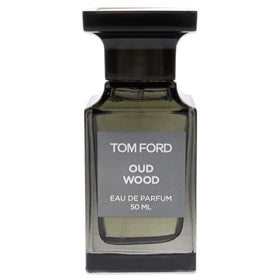 Tom Ford Oud Wood cap close-up highlights premium design and refined scent presentation