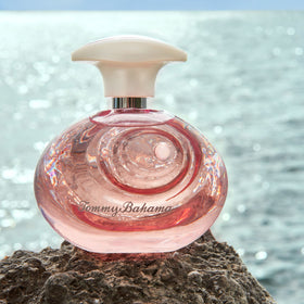 Tommy Bahama Eau de Parfum spray-action for easy, even application and confident wear.