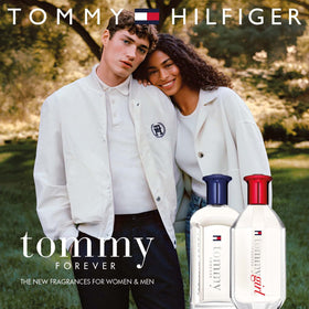 Tommy Hilfiger Tommy Girl Forever cap close-up; elegant design.