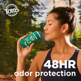 Aluminum-free formula designed for sensitive skin and comfort.