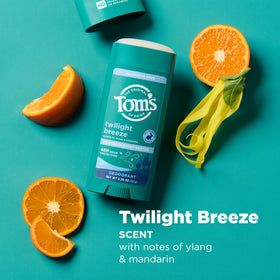 Goes on clear and dries invisibly for discreet daily wear.