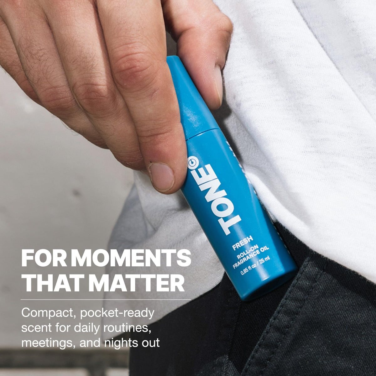 Tone Exclusive Fresh top notes of Apple and Grapefruit energize the opening.