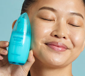 TONYMOLY Moisture Boost serum-ingredients-chlorella spotlights key marine actives.