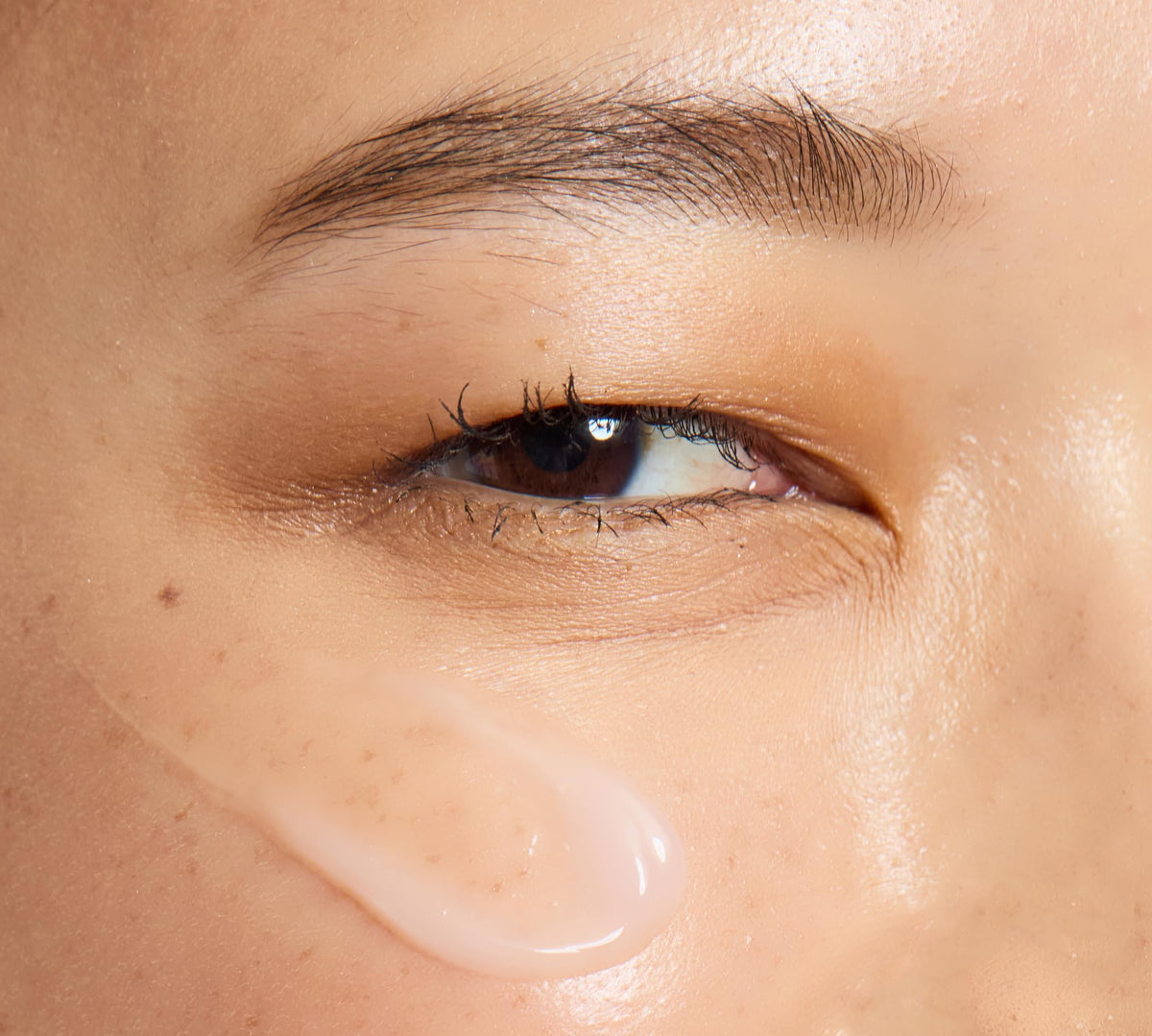 TONYMOLY Panda's Dream Rose Cream bottle highlights rose water benefits for redness reduction and calm.