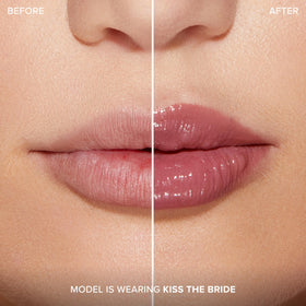 Too Faced Lip Injection Extreme Clicks provides up to 8 hours of hydration