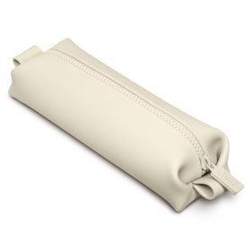 TOOLETRIES Koby Mini Dopp Kit silicone texture highlights durability and easy cleaning