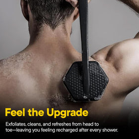 TOOLETRIES Scrub King scalp massager promotes scalp circulation and relaxation.