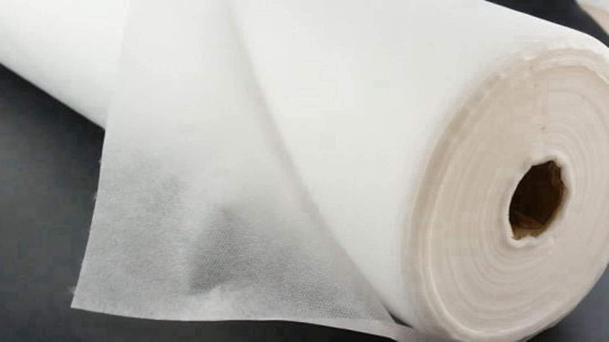 Topbarber facial bed cover provides soft, breathable protection during treatments