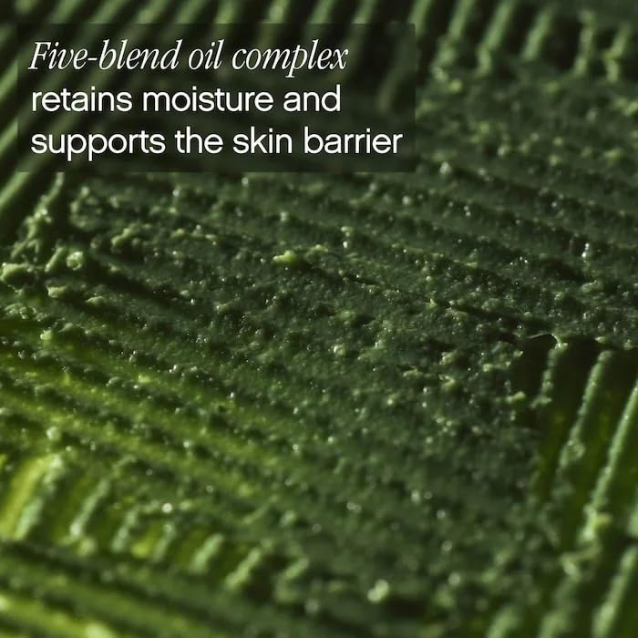 Willow bark extract soothes irritated skin for calm relief.