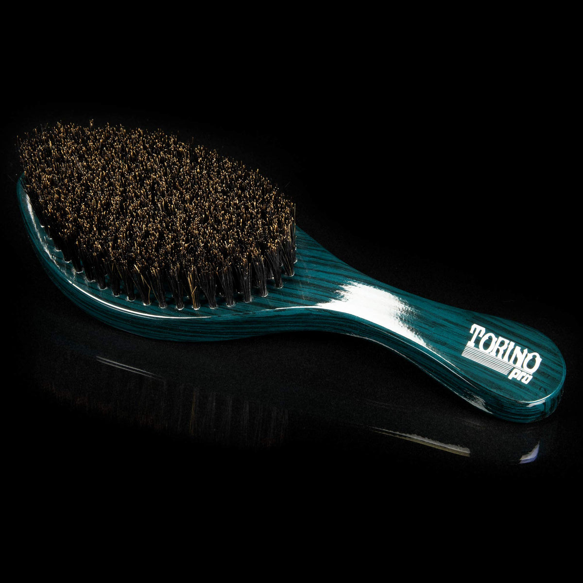 Torino Pro 560 finishing brush session, great for setting waves before wearing a durag.
