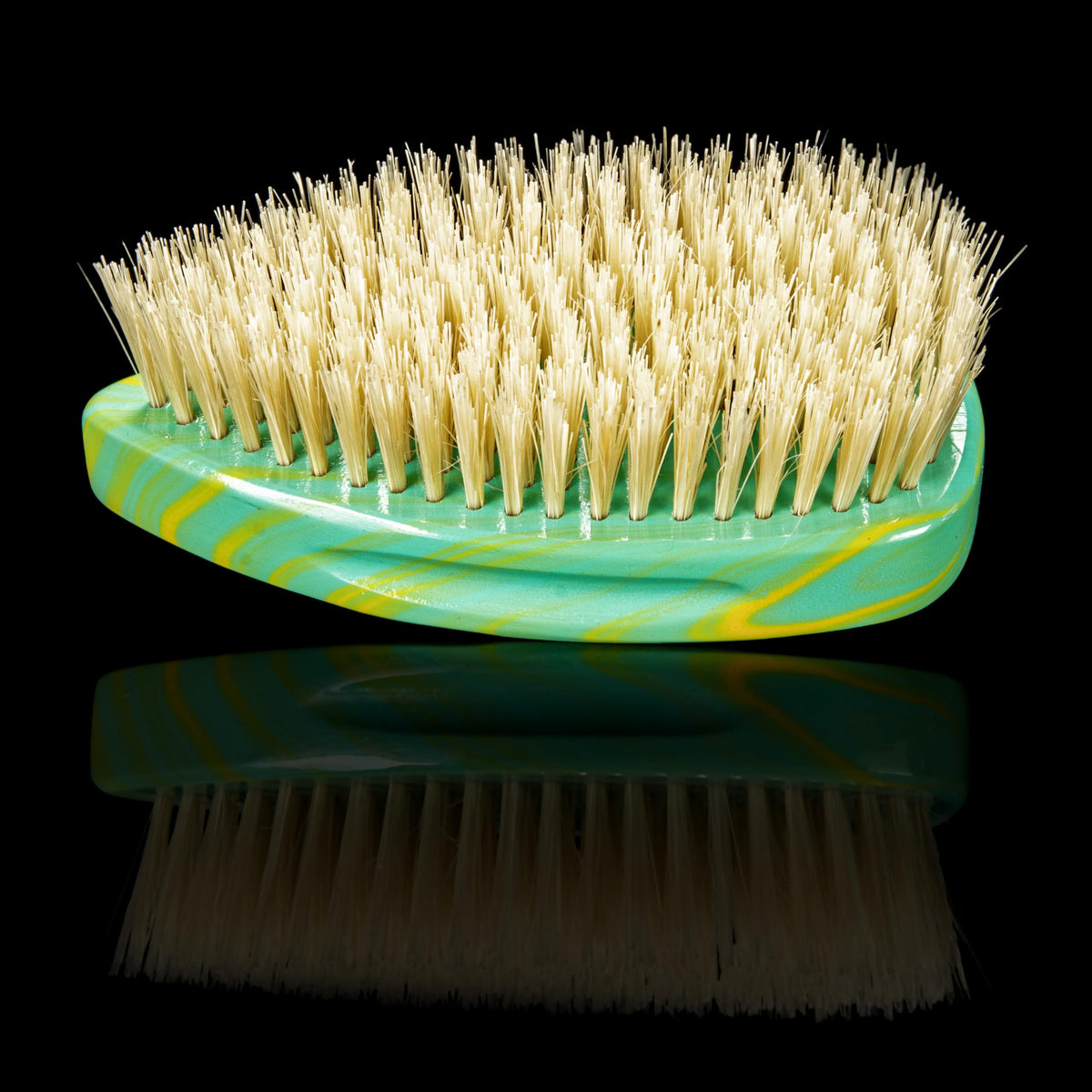 Torino Pro Wave Brush #242 white bristles feel softer against the scalp.