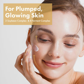 Tosowoong Glow Bean Face Cream texture swatch shows fast absorption for non-sticky skincare.