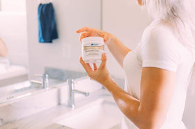 Trace Minerals Bentonite Clay Mask body use highlights versatile cleansing for larger areas.