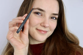 TRBC ergonomic handle design reduces hand fatigue during extended grooming sessions