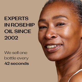 Trilogy Rosehip Oil texture swirl demonstrates a light, non-greasy feel.
