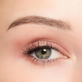 Rose Quartz cream texture blends smoothly for seamless lid application