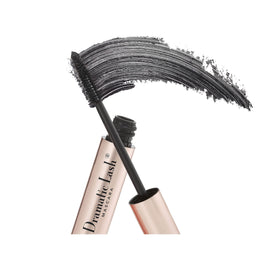 Closeup of the Trish McEvoy mascara brush for precise lash separation.
