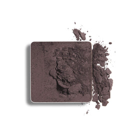 Trish McEvoy Eye Definer Deep Aubergine wet application for intensified look