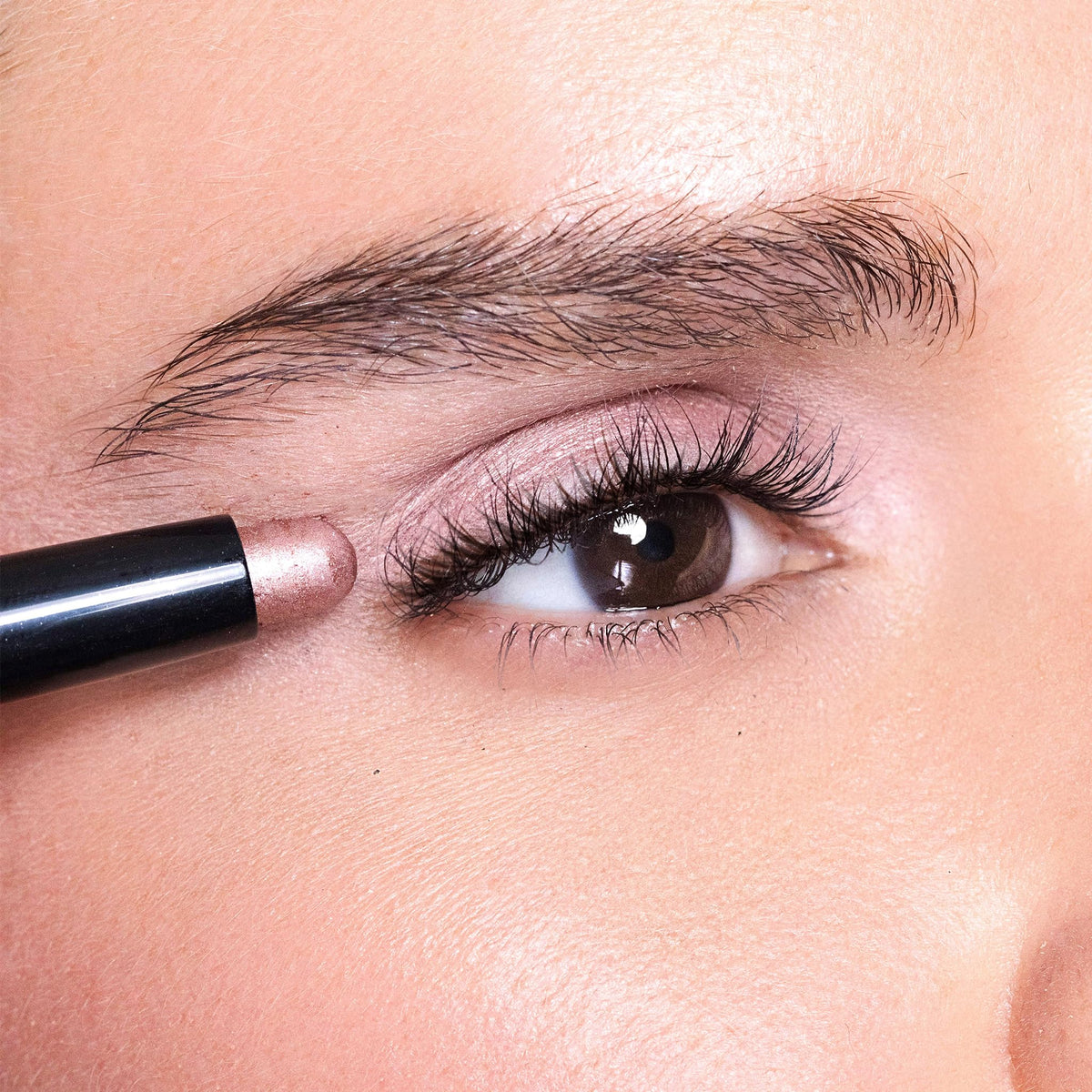 Trish McEvoy Bliss blendable texture ready for fingertip or brush blend