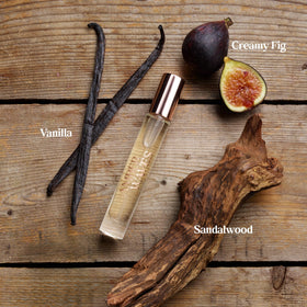 Amber Waves bottle closeup highlighting vanilla warmth and cedar depth
