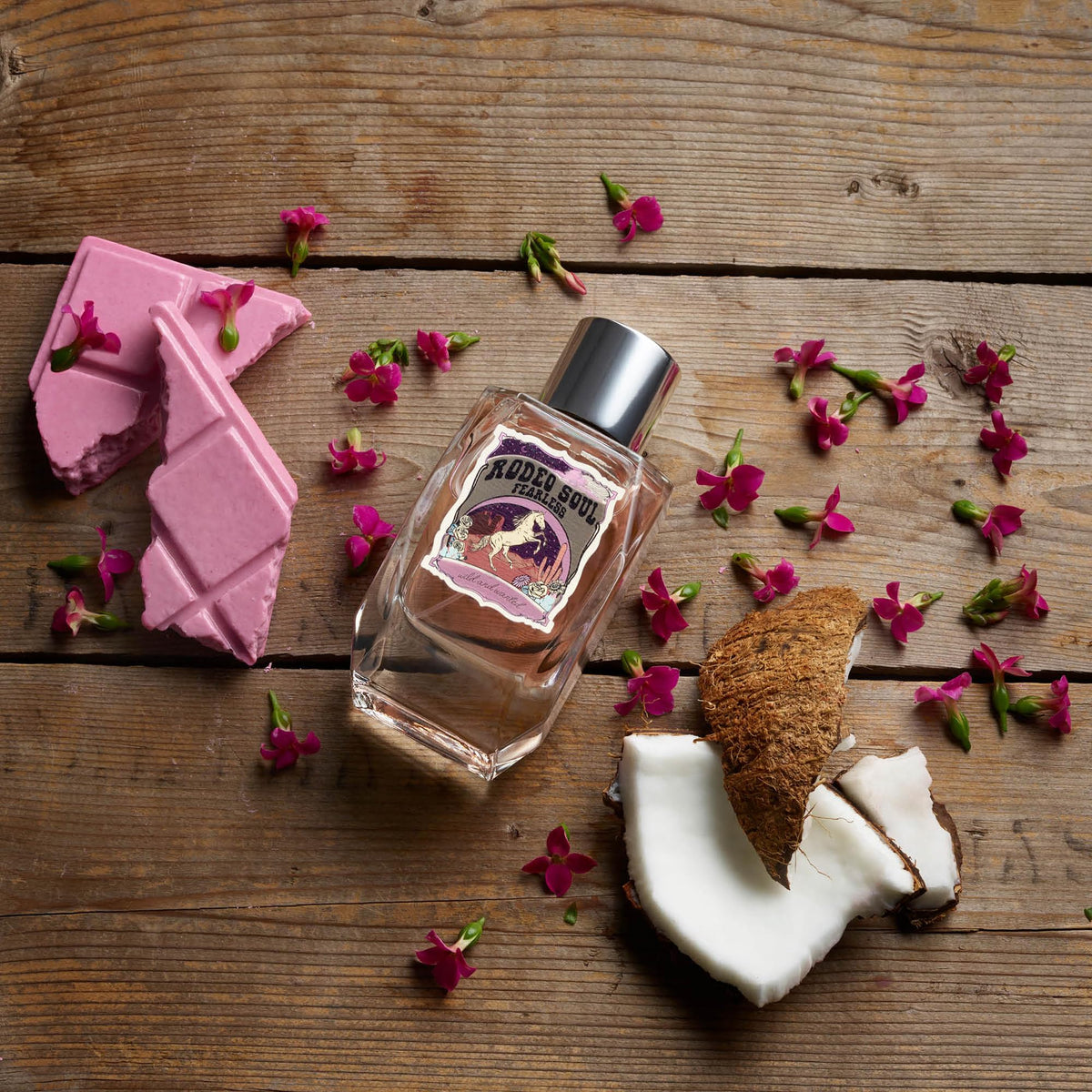 Rodeo Soul Fearless bottle side view with sleek, all-day wear look