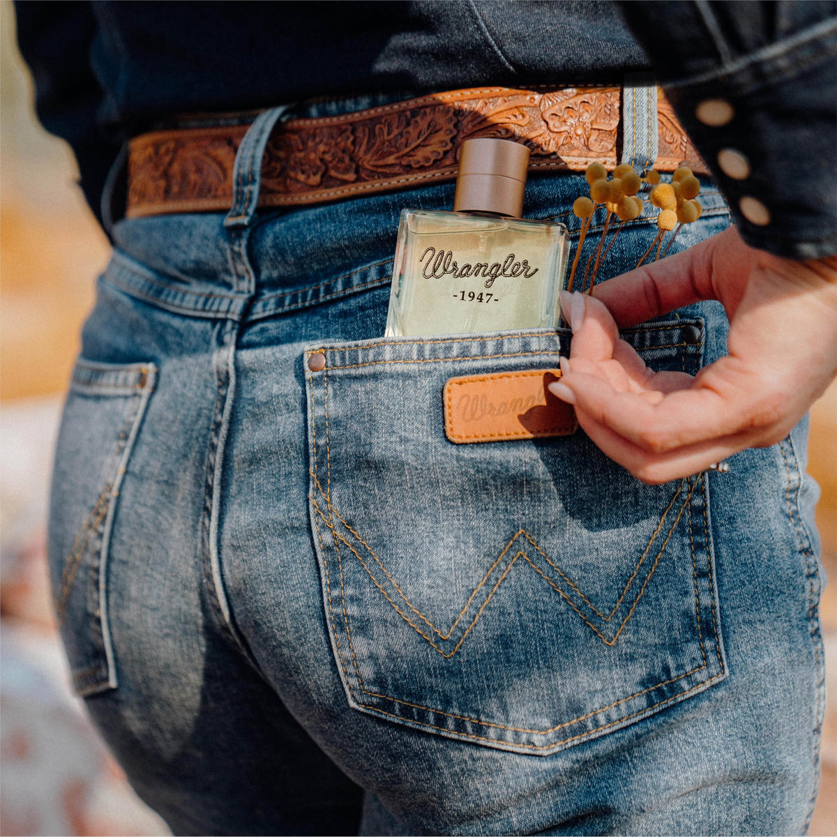 Tru Western Wrangler 1947 denim-scene lifestyle shot conveys casual confidence