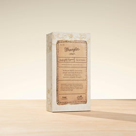 Tru Western Wrangler 1947 leather-note detail hints at warm base