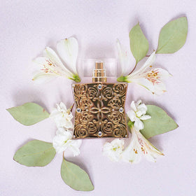 Tru Fragrance Beauty Western Lace vanilla base adds warm comfort