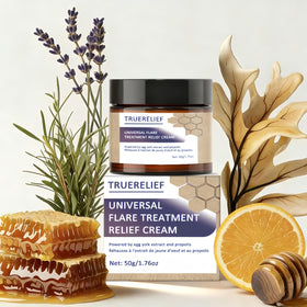 TRUERELIEF ingredients tea tree and thyme highlighted for calming skin care