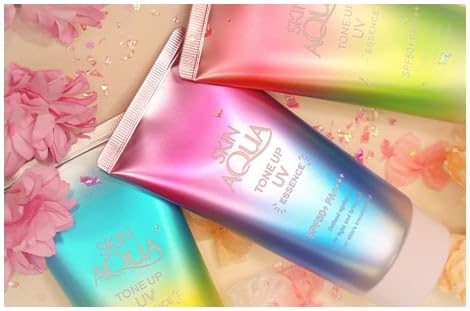 TSTADVANCE Skin Aqua Sunscreen Savon Scent bottle features refreshing fragrance and daily protection.
